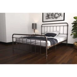 Waldorf Metal Bed - Room & Joy